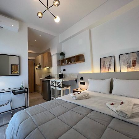 City House Premium Каламата Екстериор снимка
